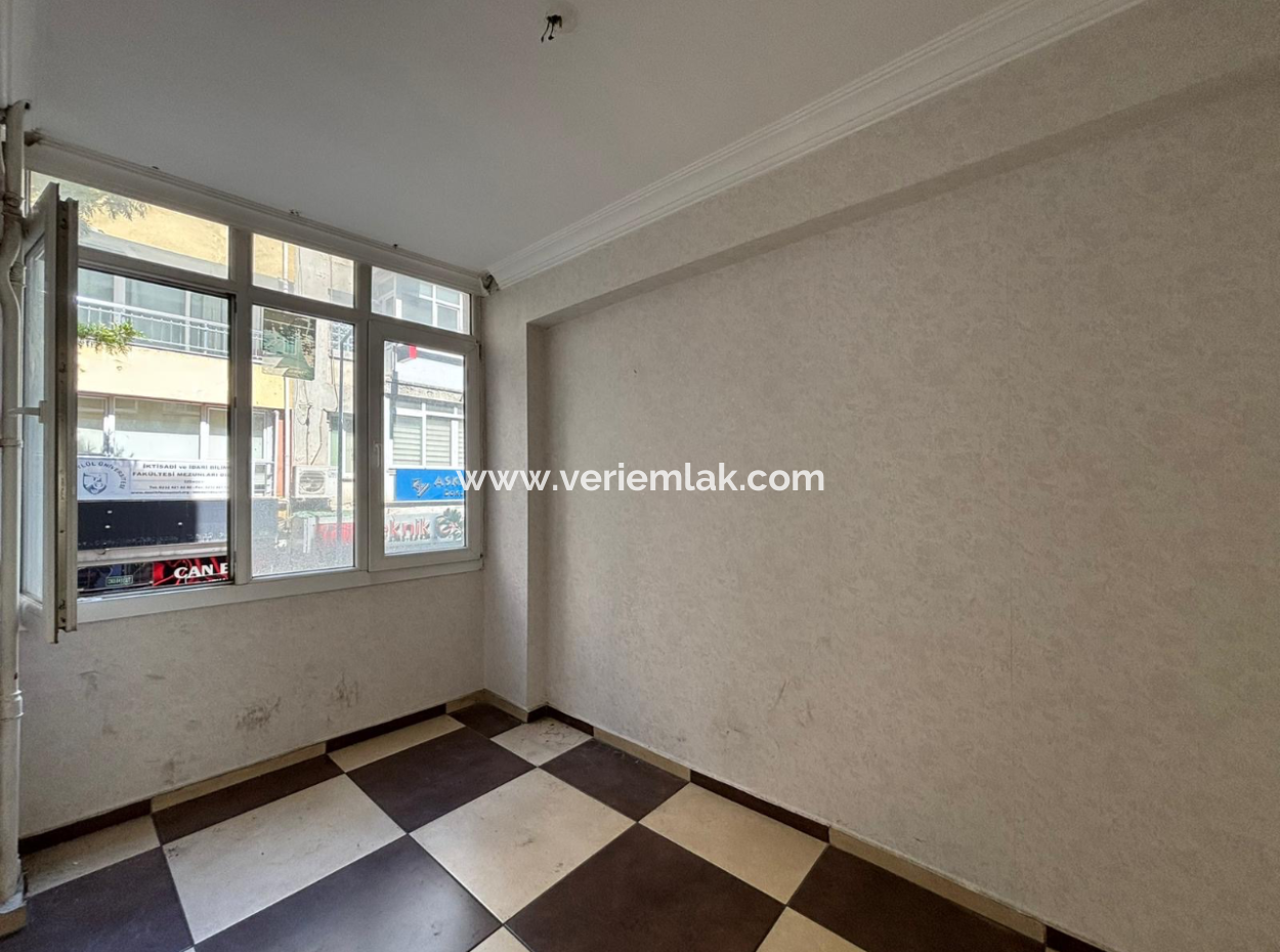 Alsancak Aliçetinkaya Boulevard Hospital Opposite 1St Floor 2 1 Workplace