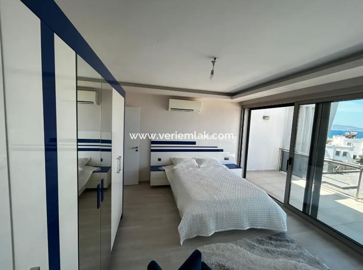 Detached Luxury Villa By The Sea In Turgutreis Yali