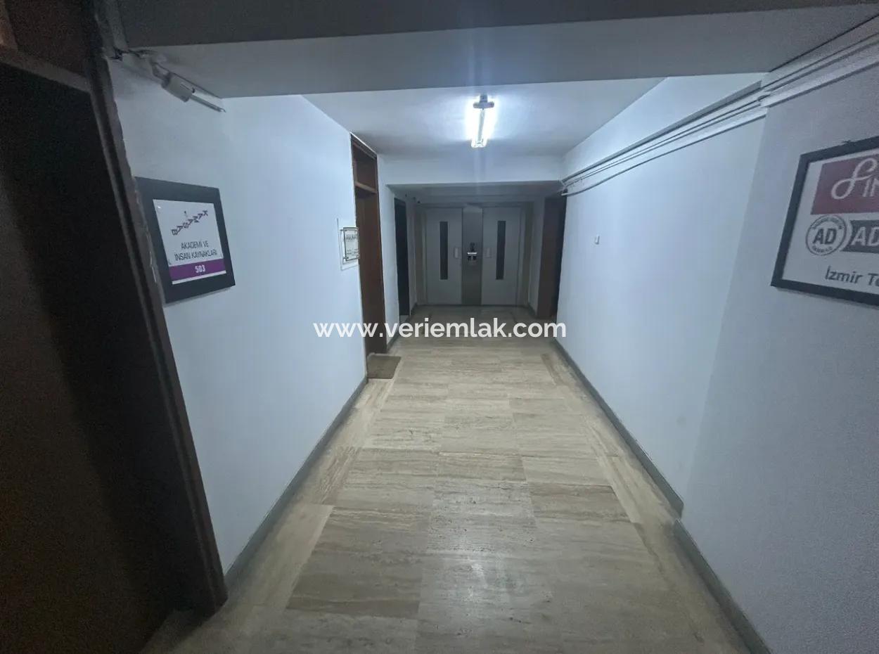 70M2 Office For Rent In A Cleanly Maintained Business Building On Hürriyet Boulevard