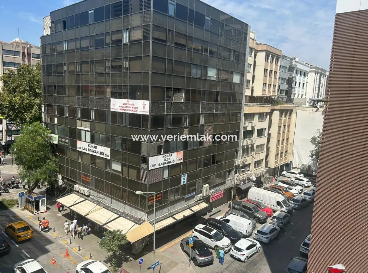 70M2 Office For Rent In A Cleanly Maintained Business Building On Hürriyet Boulevard