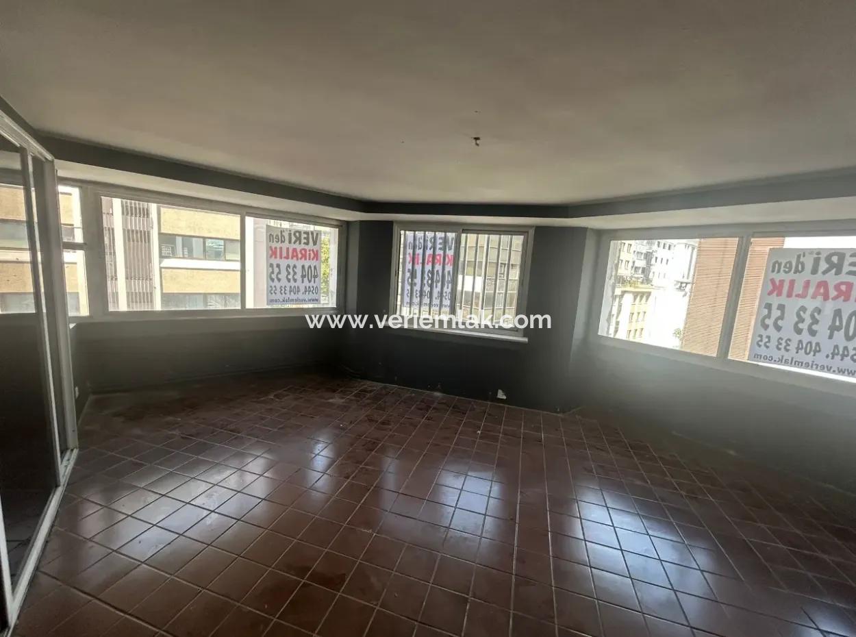 70M2 Office For Rent In A Cleanly Maintained Business Building On Hürriyet Boulevard
