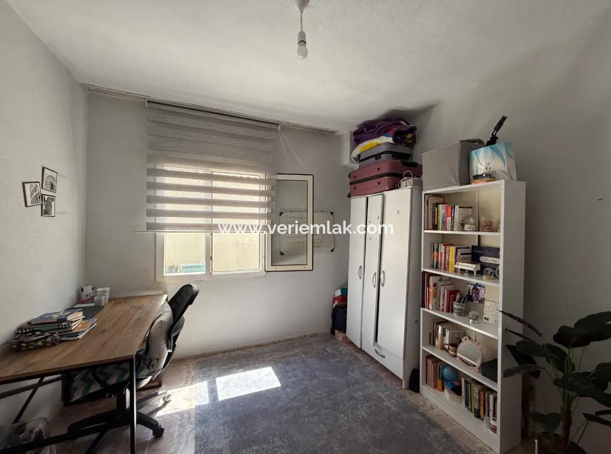 1/2 Share Detached House For Sale In Seferihisar Ulamış Village Center