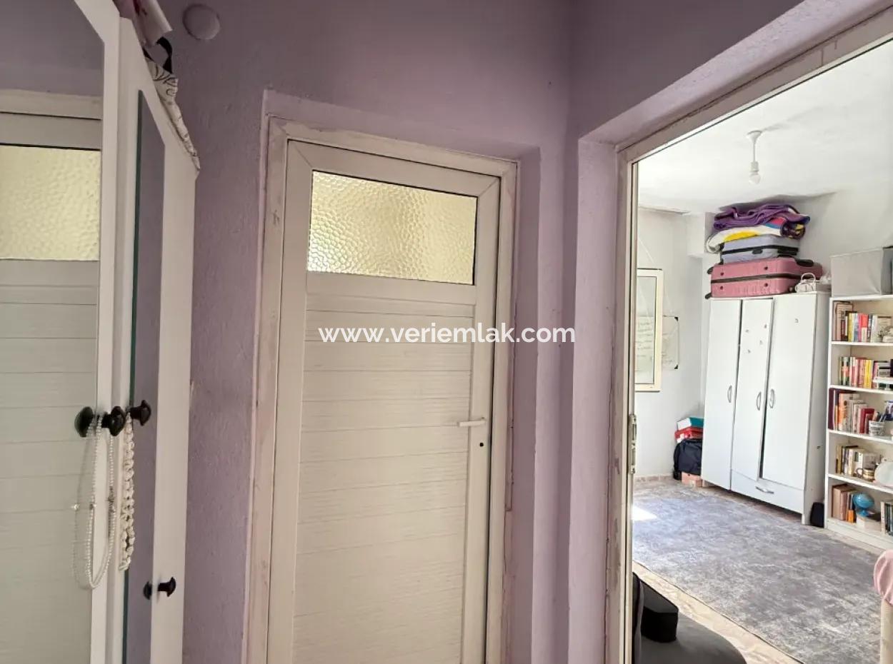 1/2 Share Detached House For Sale In Seferihisar Ulamış Village Center