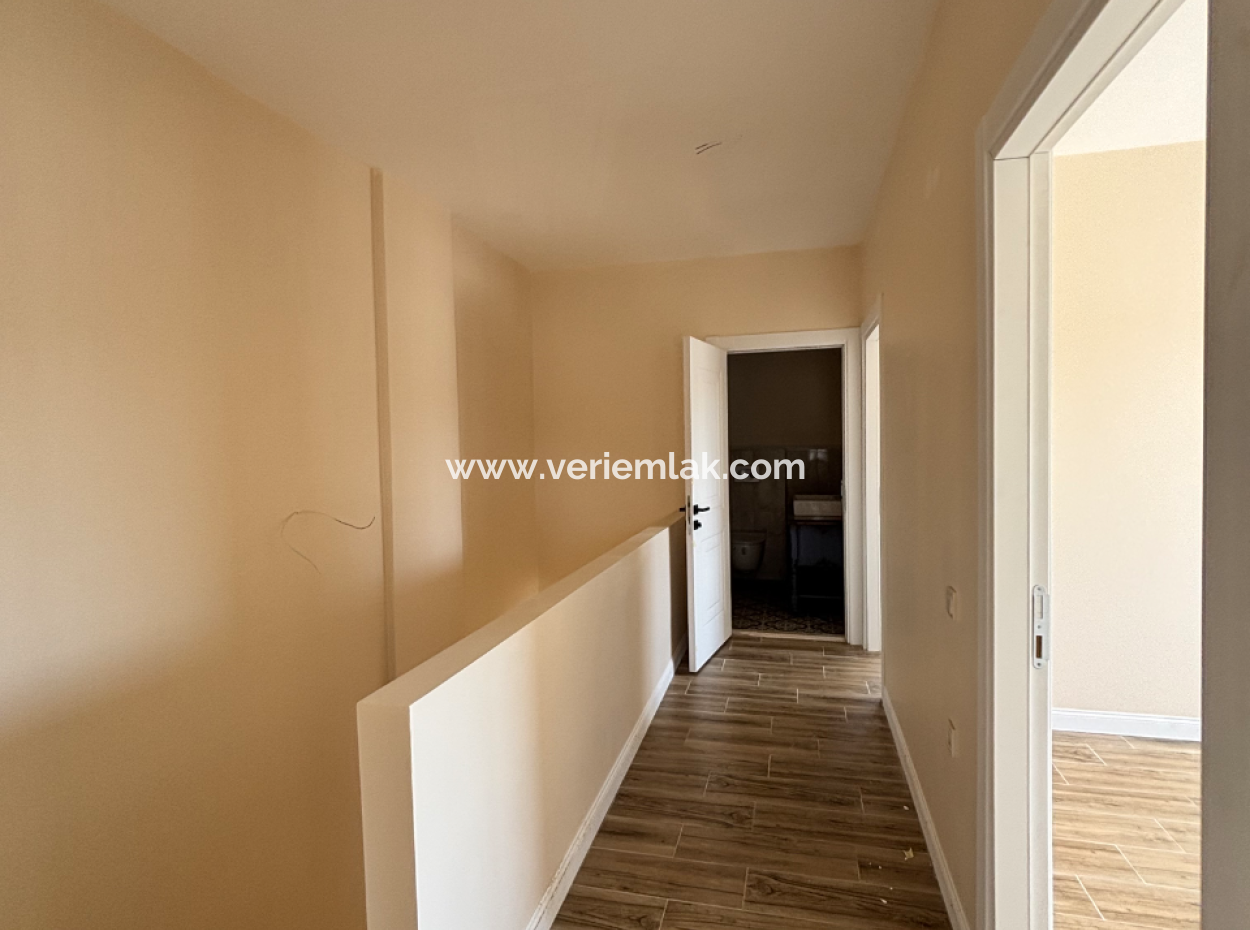 3 1 Flats For Sale In Modern Architectural Duplex In Seferihisar İhsaniye Village