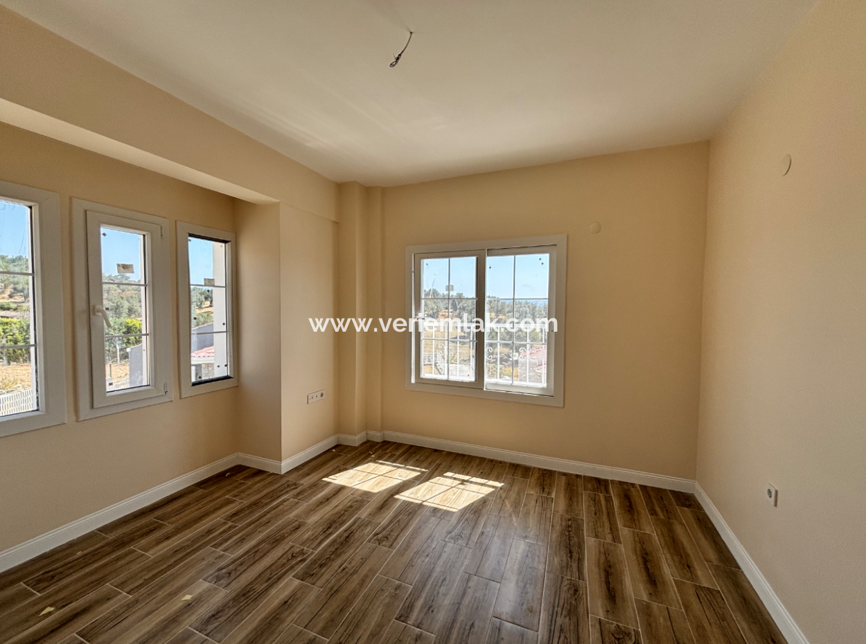 3 1 Flats For Sale In Modern Architectural Duplex In Seferihisar İhsaniye Village