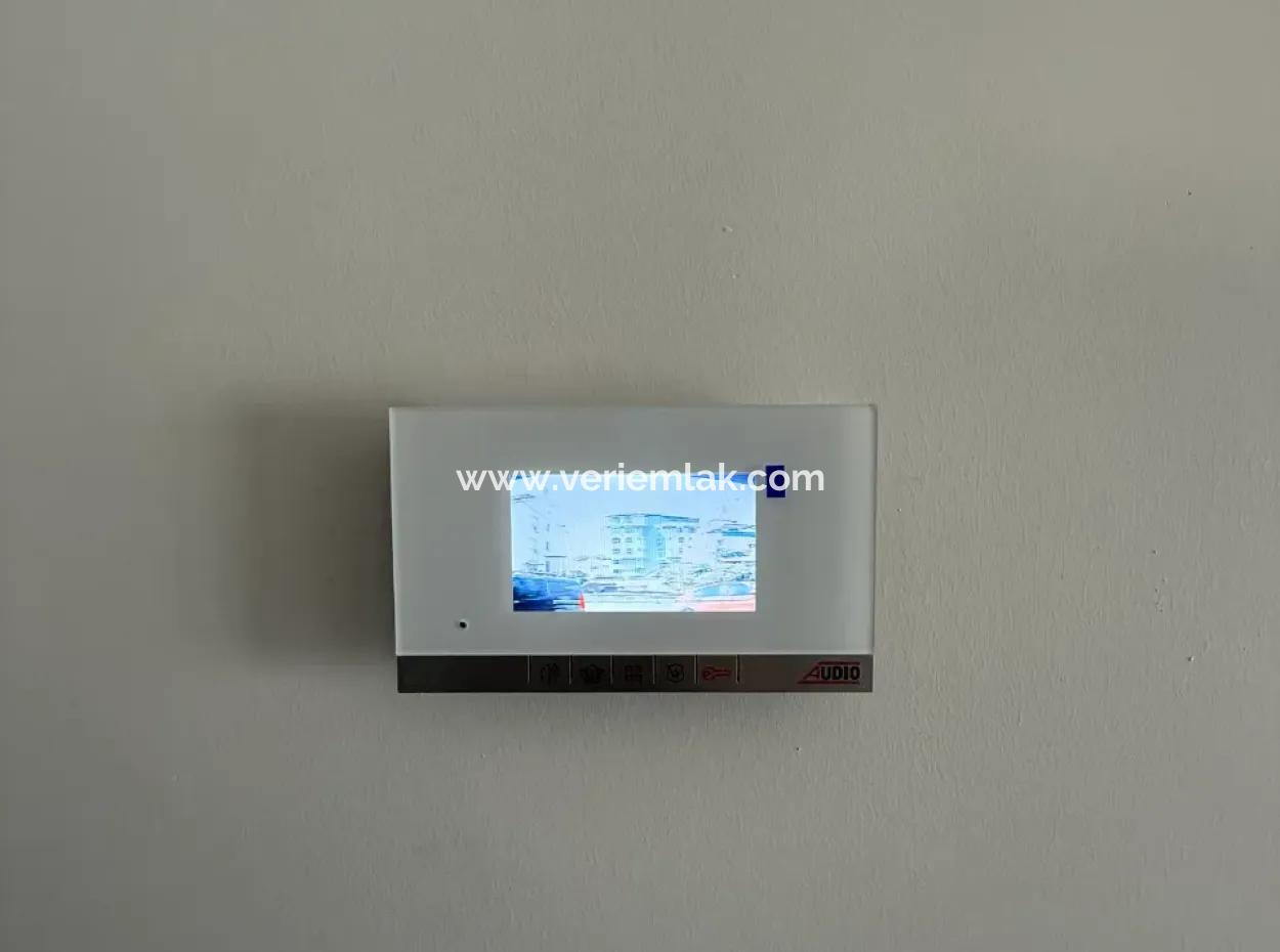 2 1 Flats For Sale In Seferihisar Camikebir Neighborhood – Gözsüzler Street