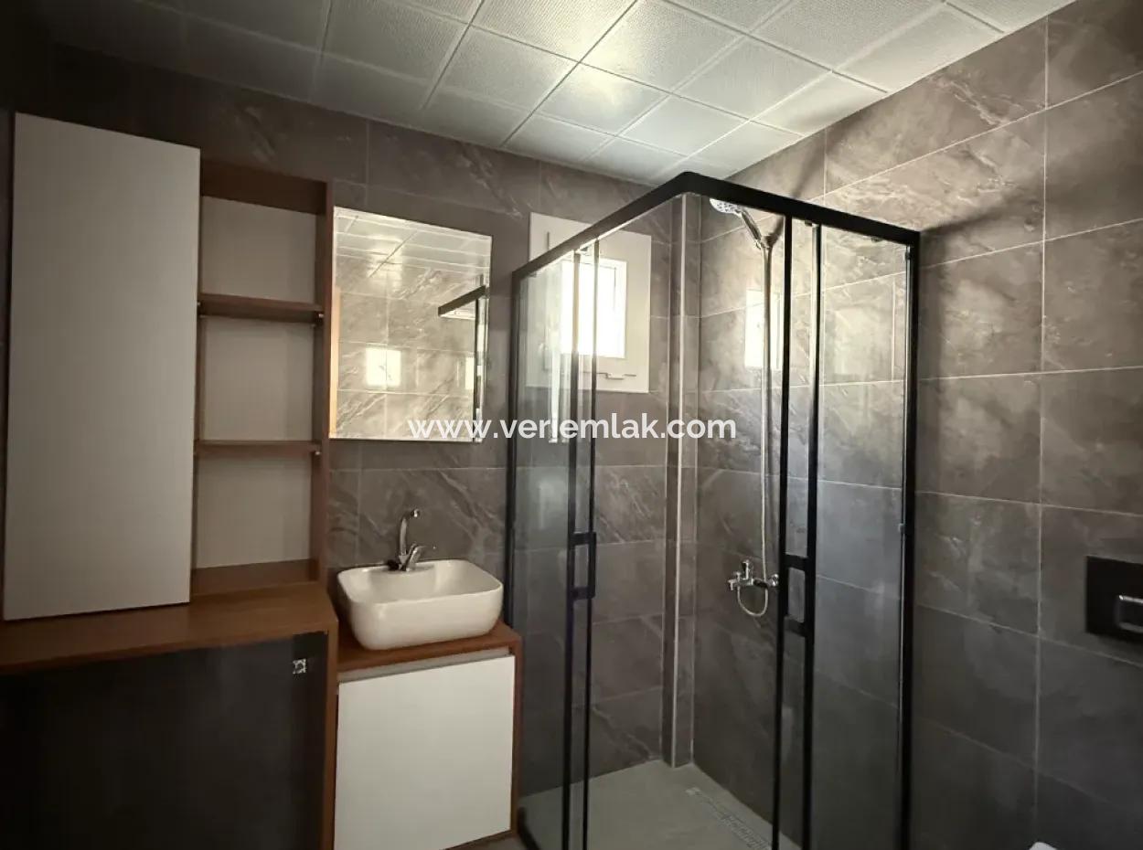 2 1 Flats For Sale In Seferihisar Camikebir Neighborhood – Gözsüzler Street