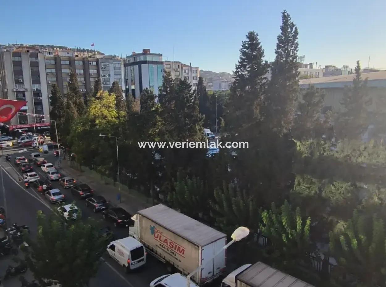 Natural Gas 3 1 Apartment With Elevator With View Of The Green Nature Of The Fair