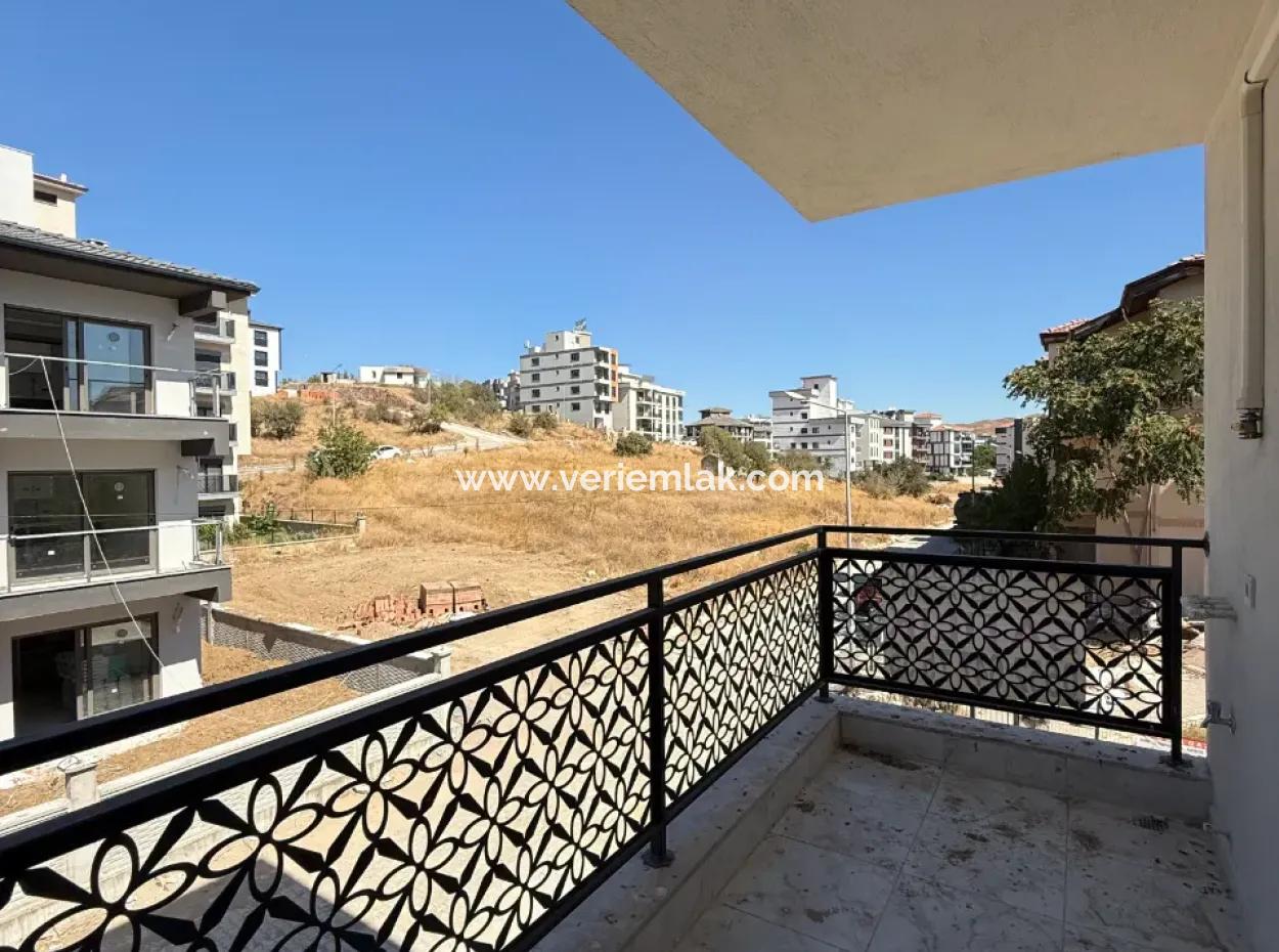 2 1 Flat For Sale In A Corner Location In Seferihisar Gözsüzler