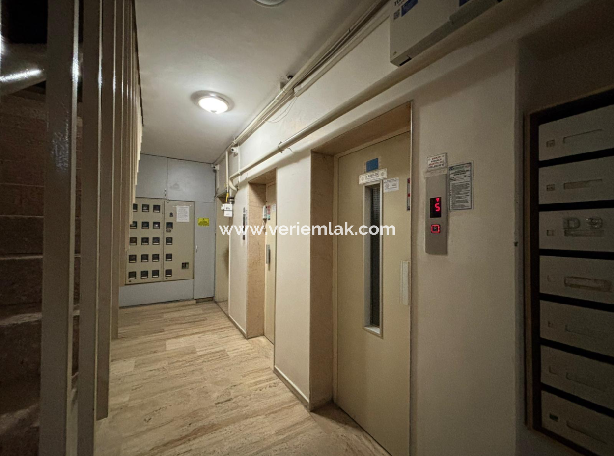 Flat For Rent Near Alsancak Talatpaşa 2 1 Elevator And Parking Lot.