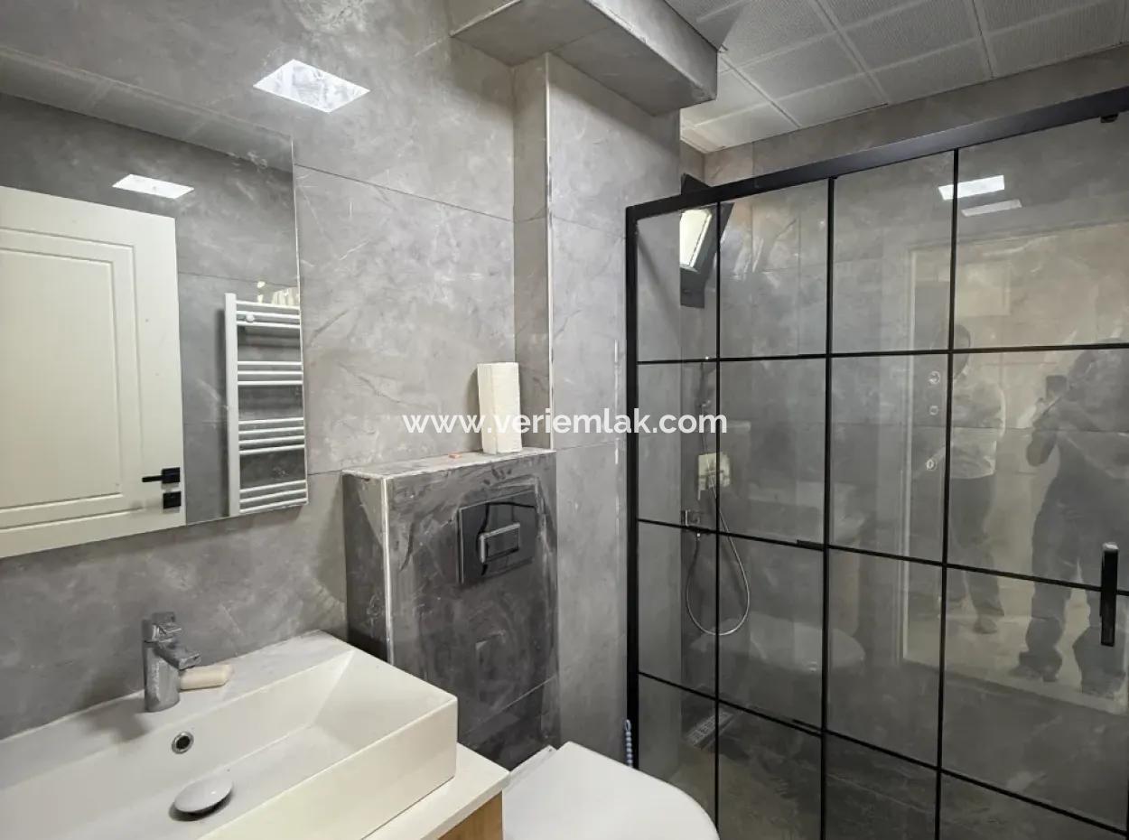 Sea View, Pool, Corner Detached Villa In Seferihisar Akarca Elmastaş