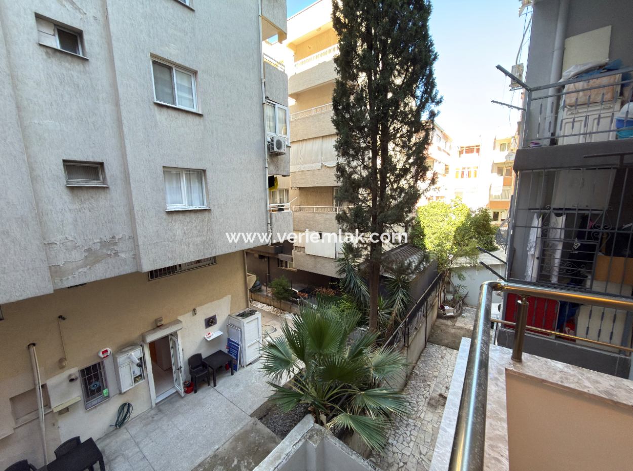 3 1 Fully Renovated Mezzanine Spacious Flat In The 2Nd Building On İnönü Street