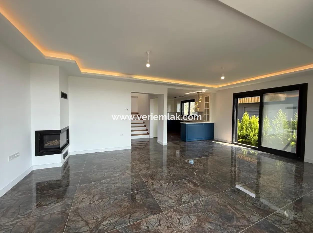 5 2 Detached Pool Villas For Sale In Urla Hekimköy Site