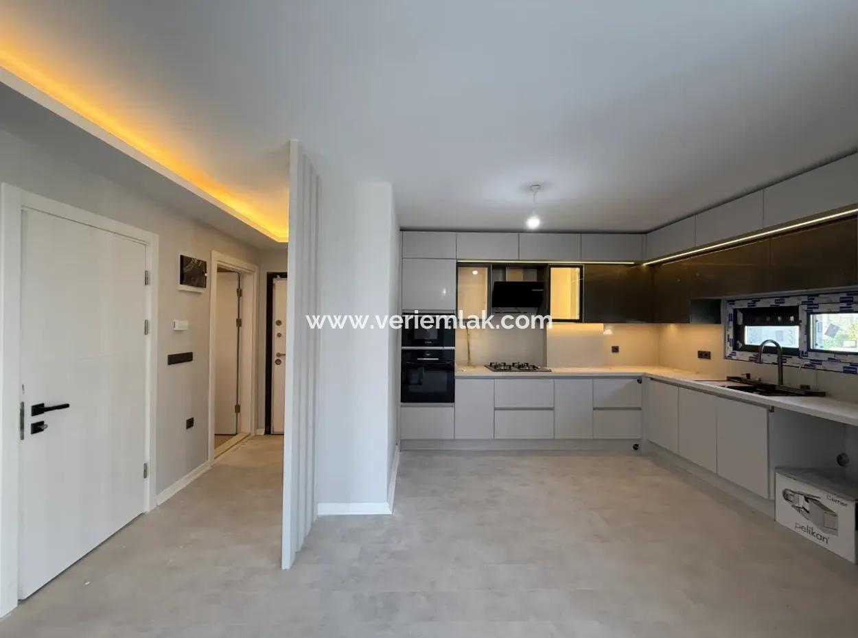 Centrally Location Villa For Sale In Seferihisar Çolakibrahimbey Neighborhood