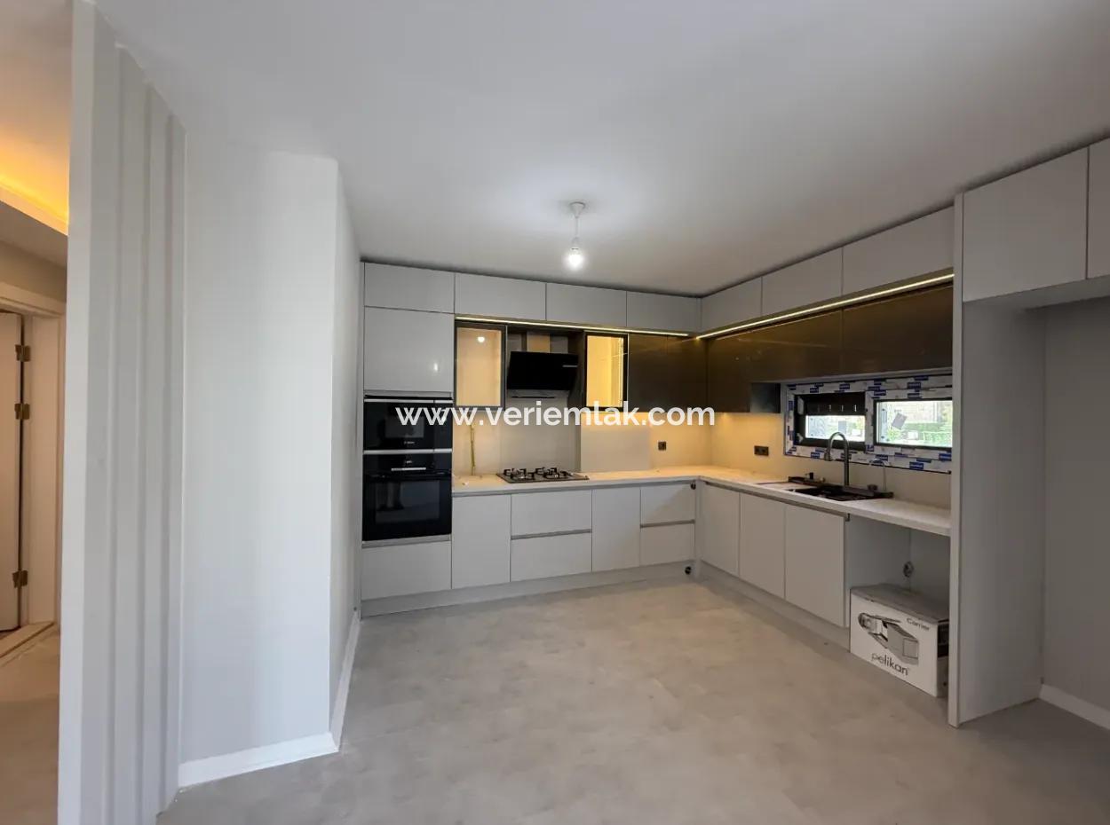 Centrally Location Villa For Sale In Seferihisar Çolakibrahimbey Neighborhood