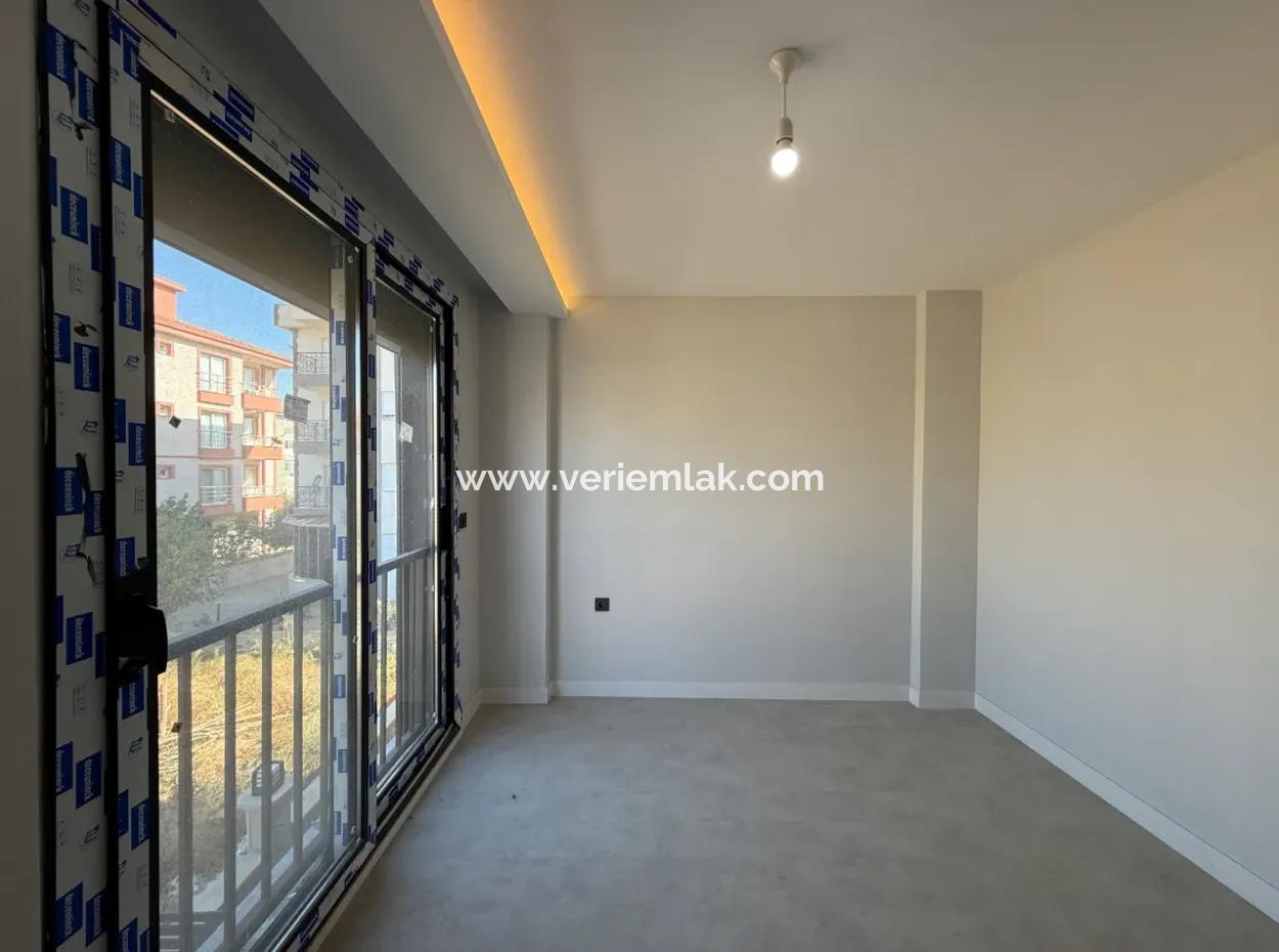 Centrally Location Villa For Sale In Seferihisar Çolakibrahimbey Neighborhood