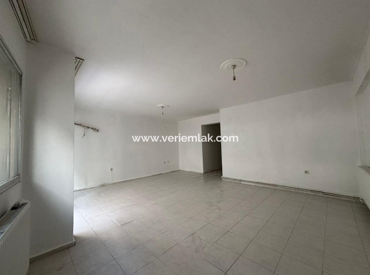 2Nd Floor 3 1 Workplace For Rent With Combined Elevator In Alsancak Cyprus Martyrs!