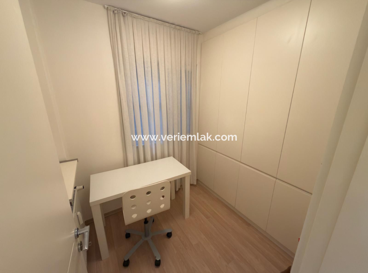 Fully Renovated Mezzanine Mansion Flat With 4 1 Parking Lot In Karataş