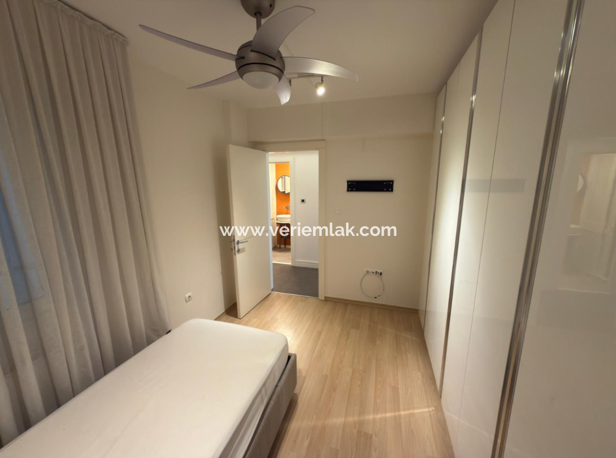 Fully Renovated Mezzanine Mansion Flat With 4 1 Parking Lot In Karataş