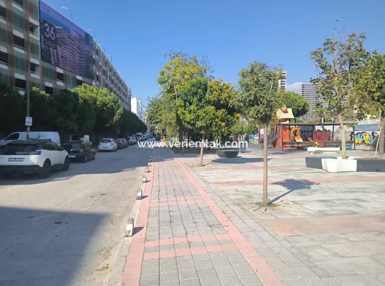 Attractive Shop For Sale For Investment – İzmir Konak / Kahramanlar / Akıncılar Street Above