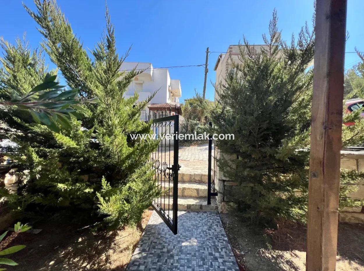 Fully Detached 4 1 Sea View Villa In Seferihisar Akarca – Elmastaş Area