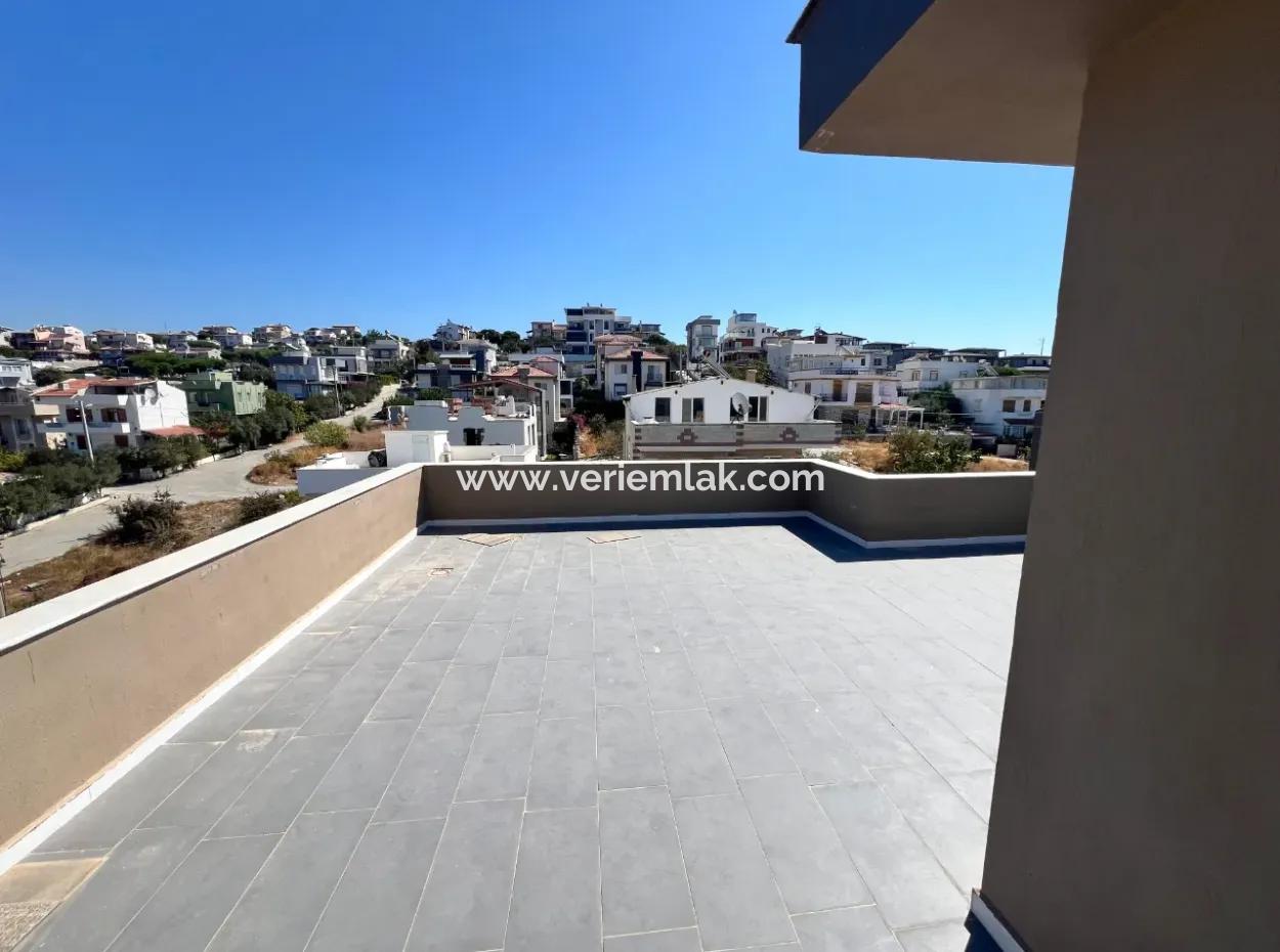 Fully Detached 4 1 Sea View Villa In Seferihisar Akarca – Elmastaş Area