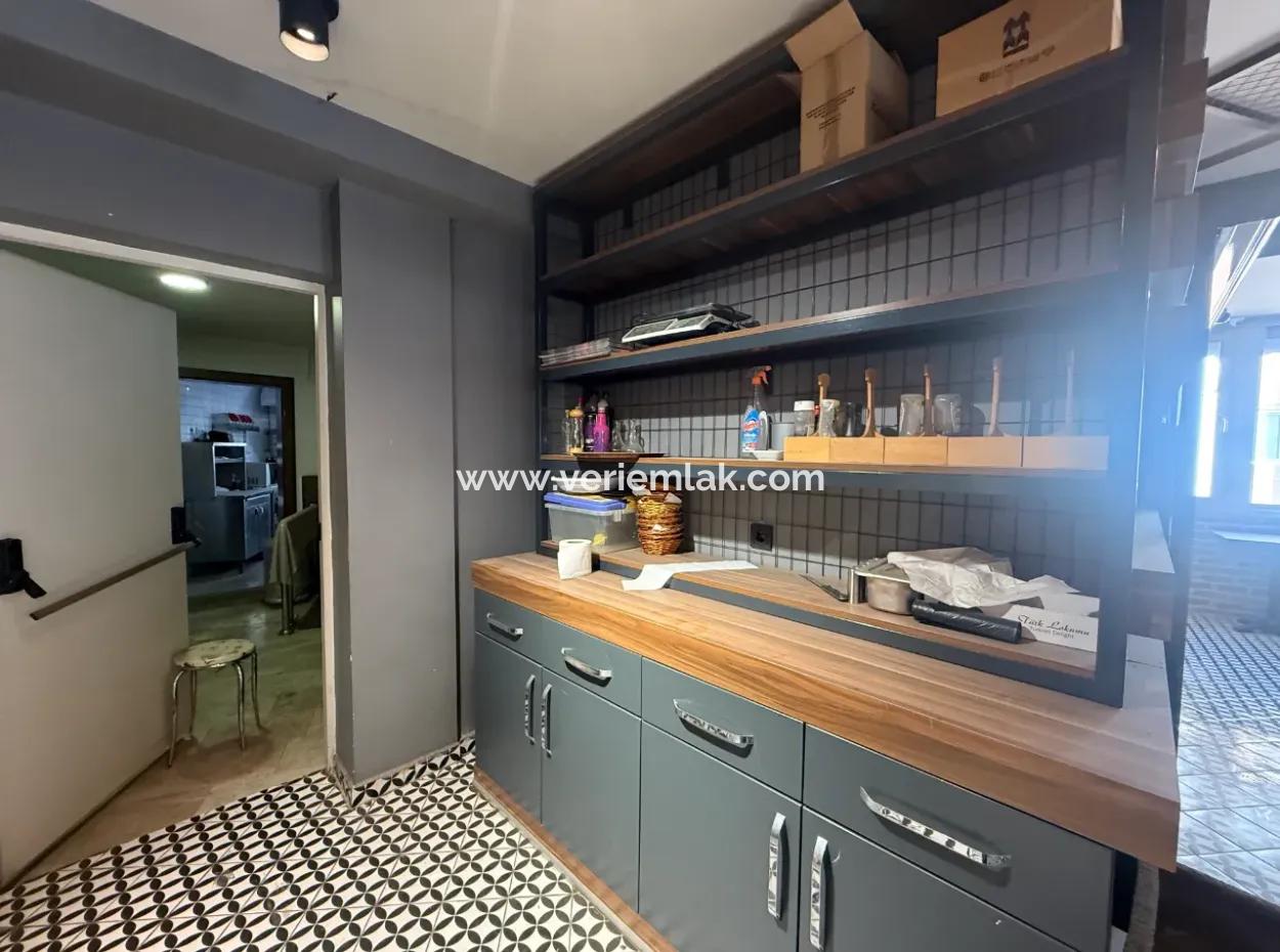 Full-Floor Cafe For Sublease In Seferihisar City Center