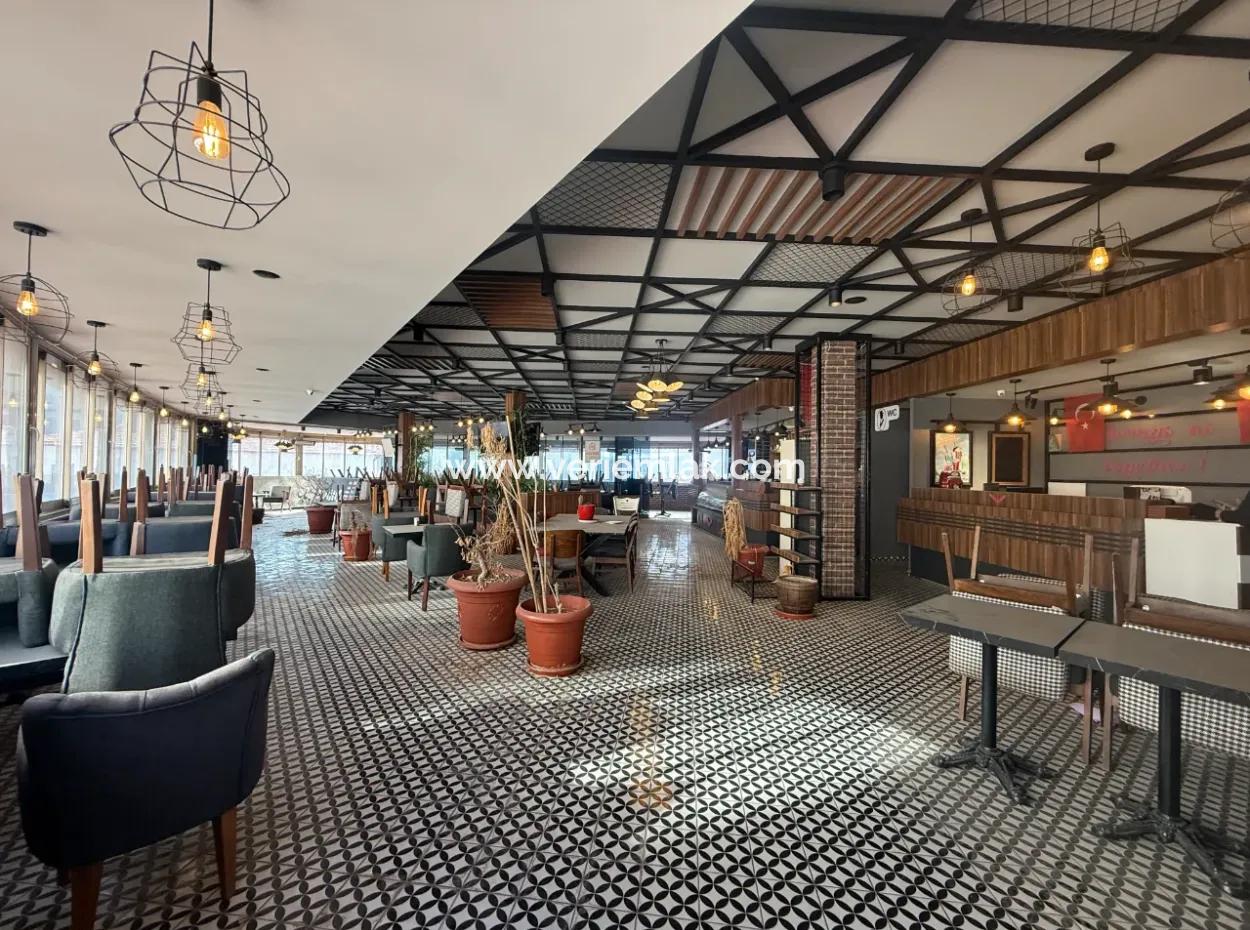 Full-Floor Cafe For Sublease In Seferihisar City Center
