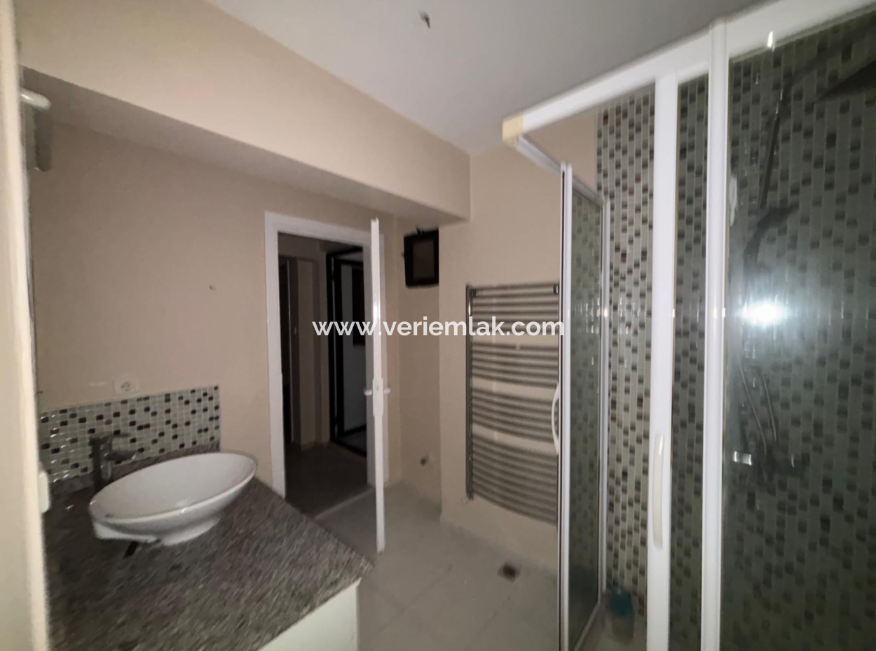 2 1 Combi Duplex Flat For Rent Near Alsancak Trt!