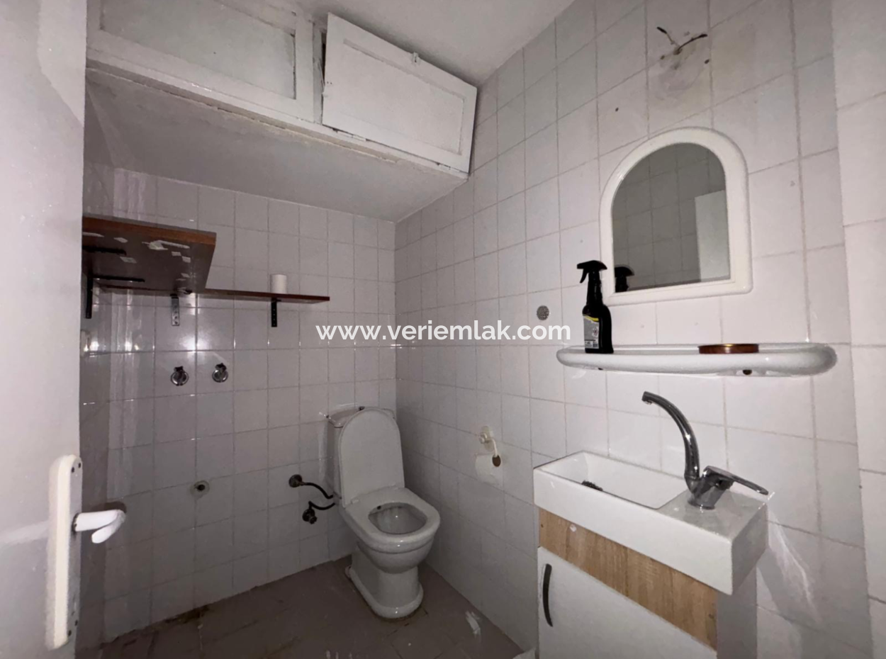 2 1 Combi Duplex Flat For Rent Near Alsancak Trt!