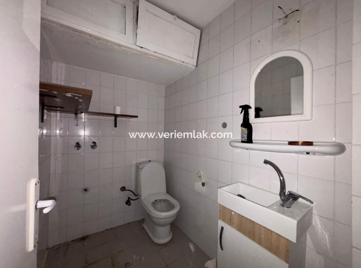 2 1 Combi Duplex Flat For Rent Near Alsancak Trt!