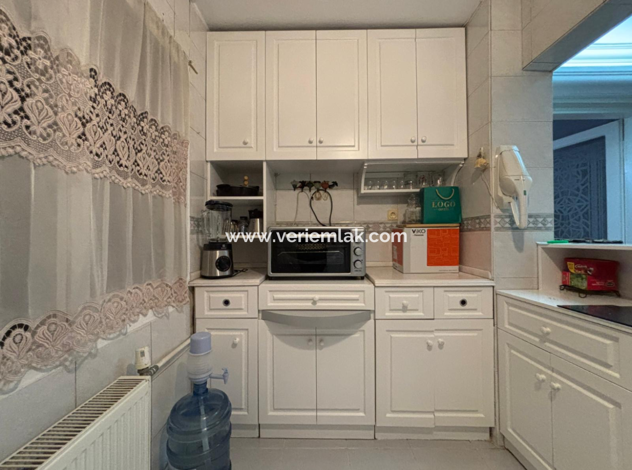 Alsancak Dünyagöz Opposite Furnished 3 1 130 M2 2. Floor Apartment For Rent!