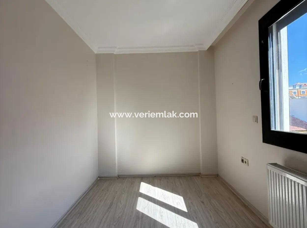 2 1 Flats For Sale On The Most Popular Street Of Seferihisar, Free Of Charge And Suitable For Credit