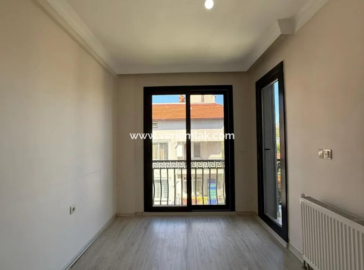 2 1 Flats For Sale On The Most Popular Street Of Seferihisar, Free Of Charge And Suitable For Credit