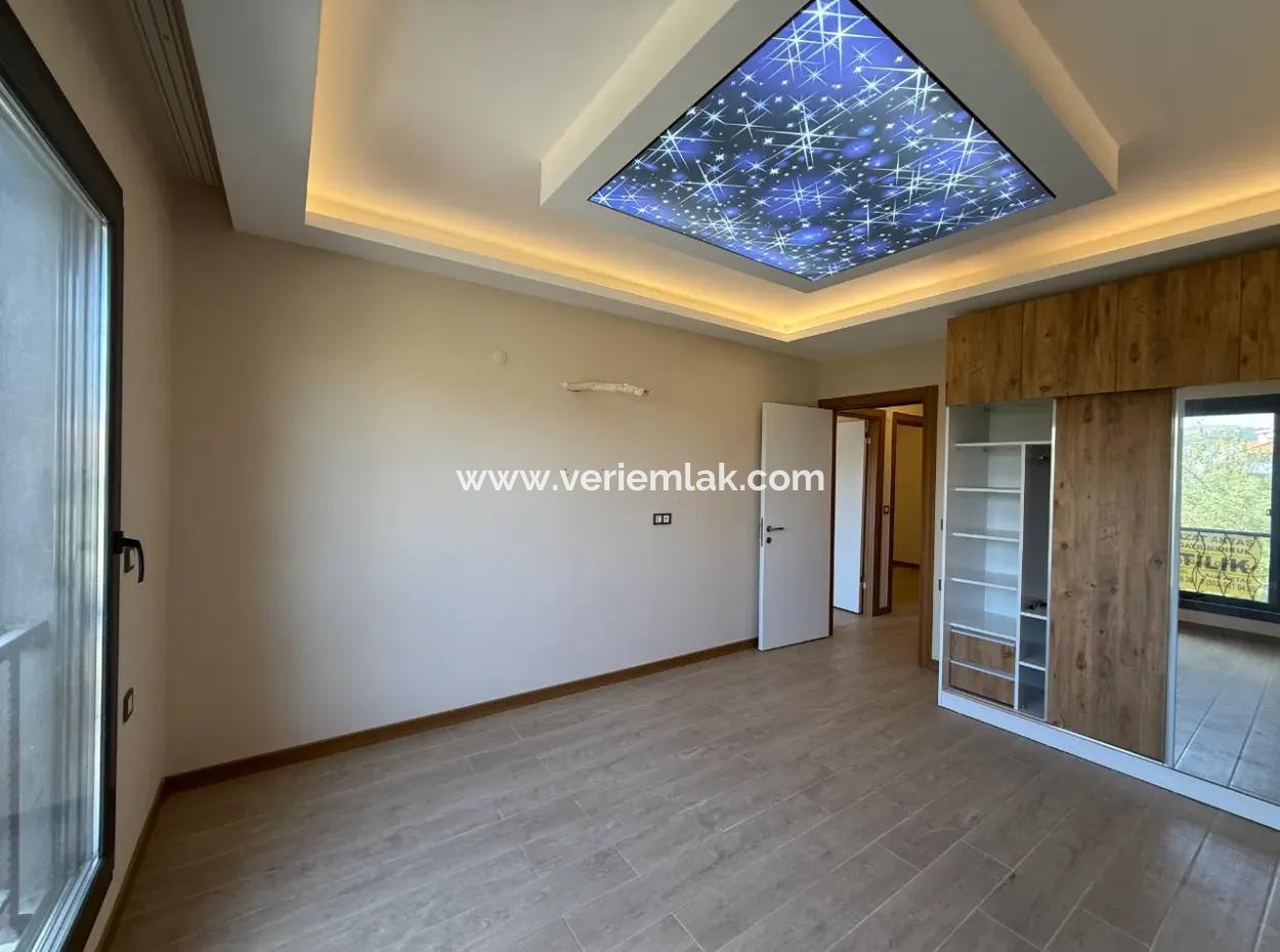 3 1 Villas Suitable For Investment And Residence In Seferihisar Hidirlik Neighborhood