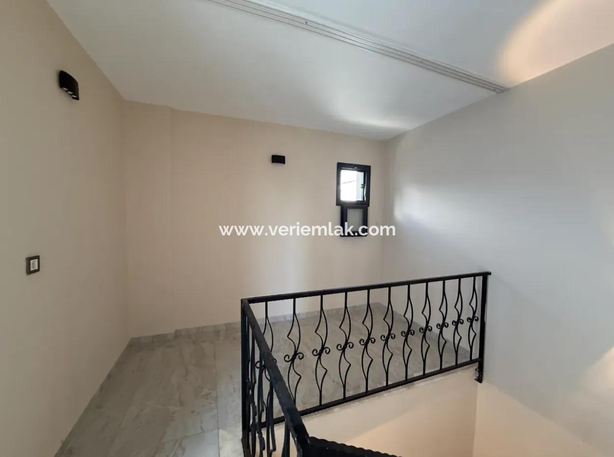 3 1 Villas Suitable For Investment And Residence In Seferihisar Hidirlik Neighborhood