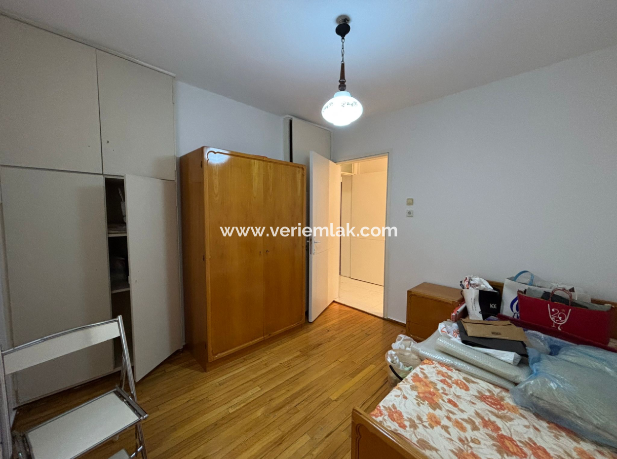 3 1 Furnished Flat For Rent With Parking In Alsancak Cultural District