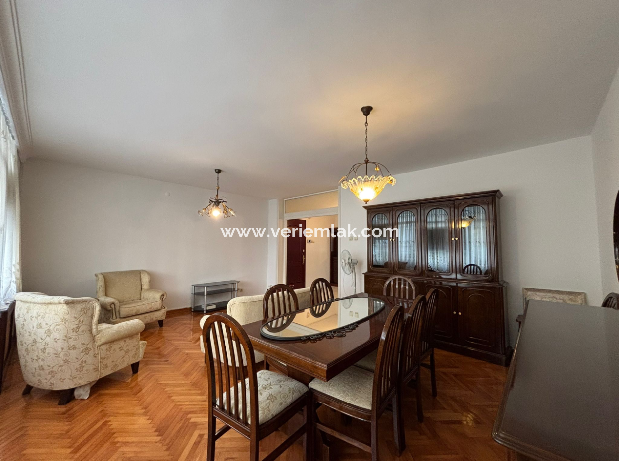 3 1 Furnished Flat For Rent With Parking In Alsancak Cultural District