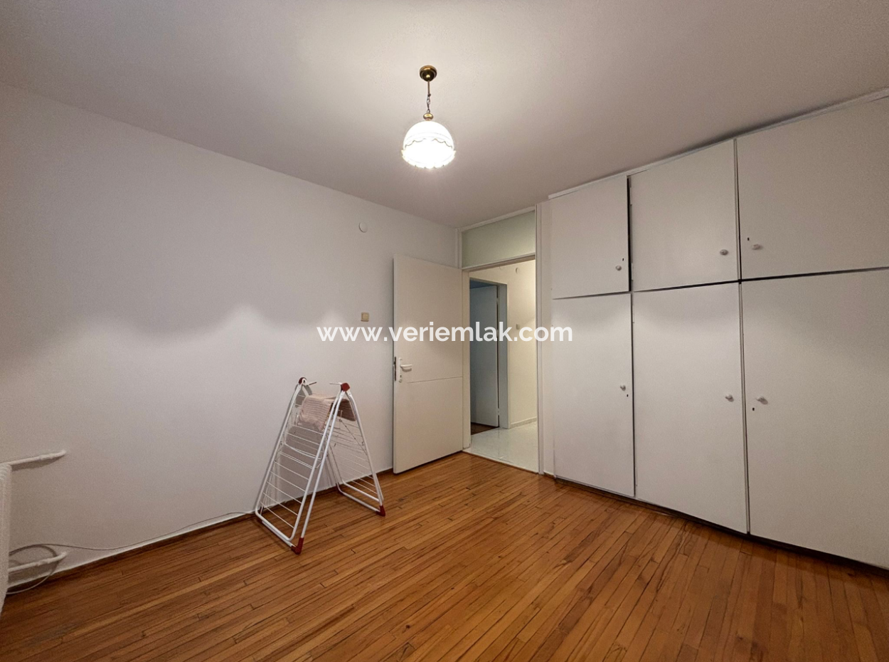 3 1 Furnished Flat For Rent With Parking In Alsancak Cultural District