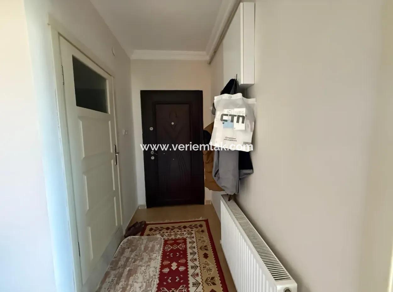 Flat For Rent With Green Area Façade On Seferihisar İzmir Street