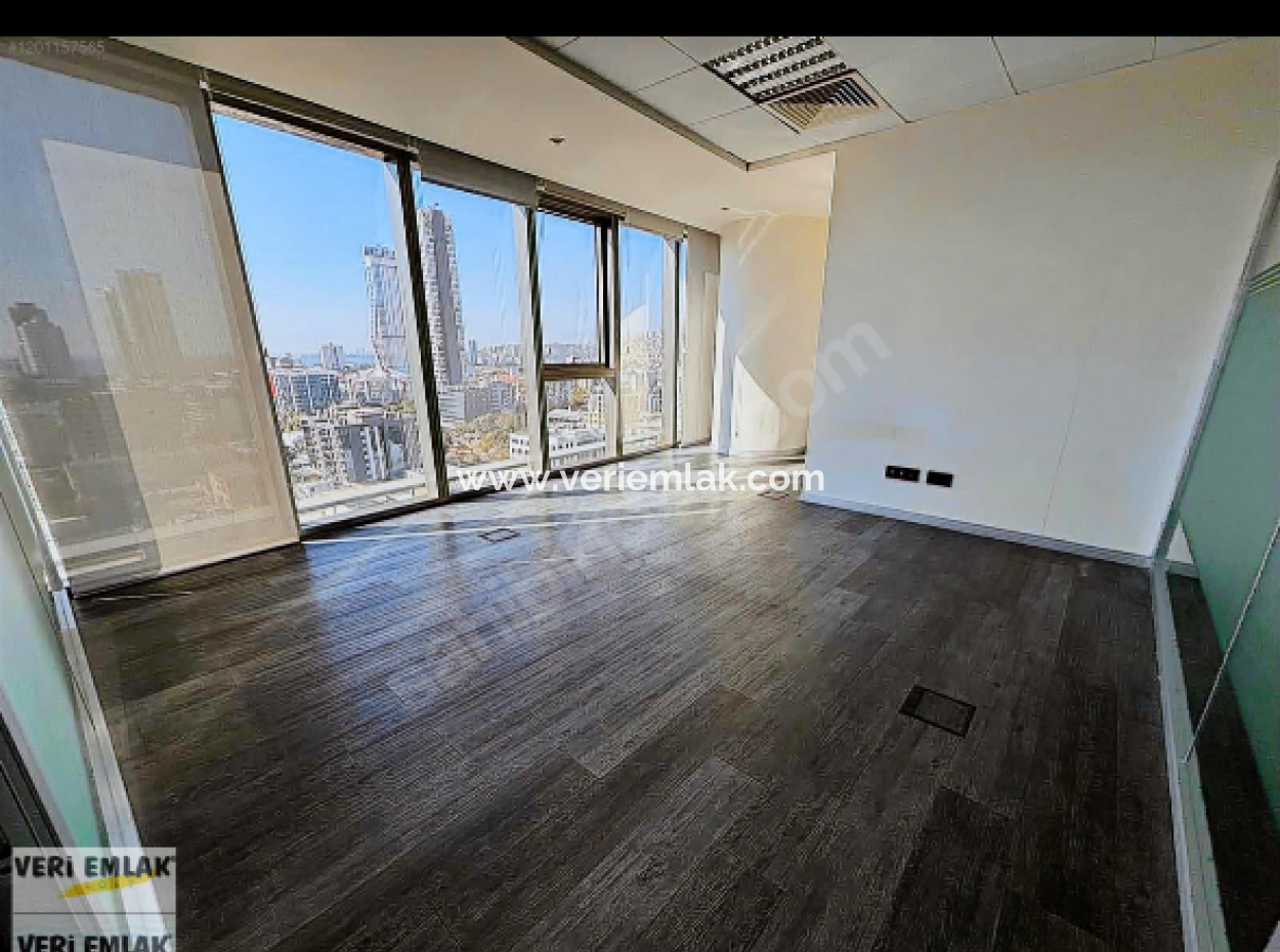 133 M2 Workplace For Rent With 2 1 Vat In Bayrakli Tower!