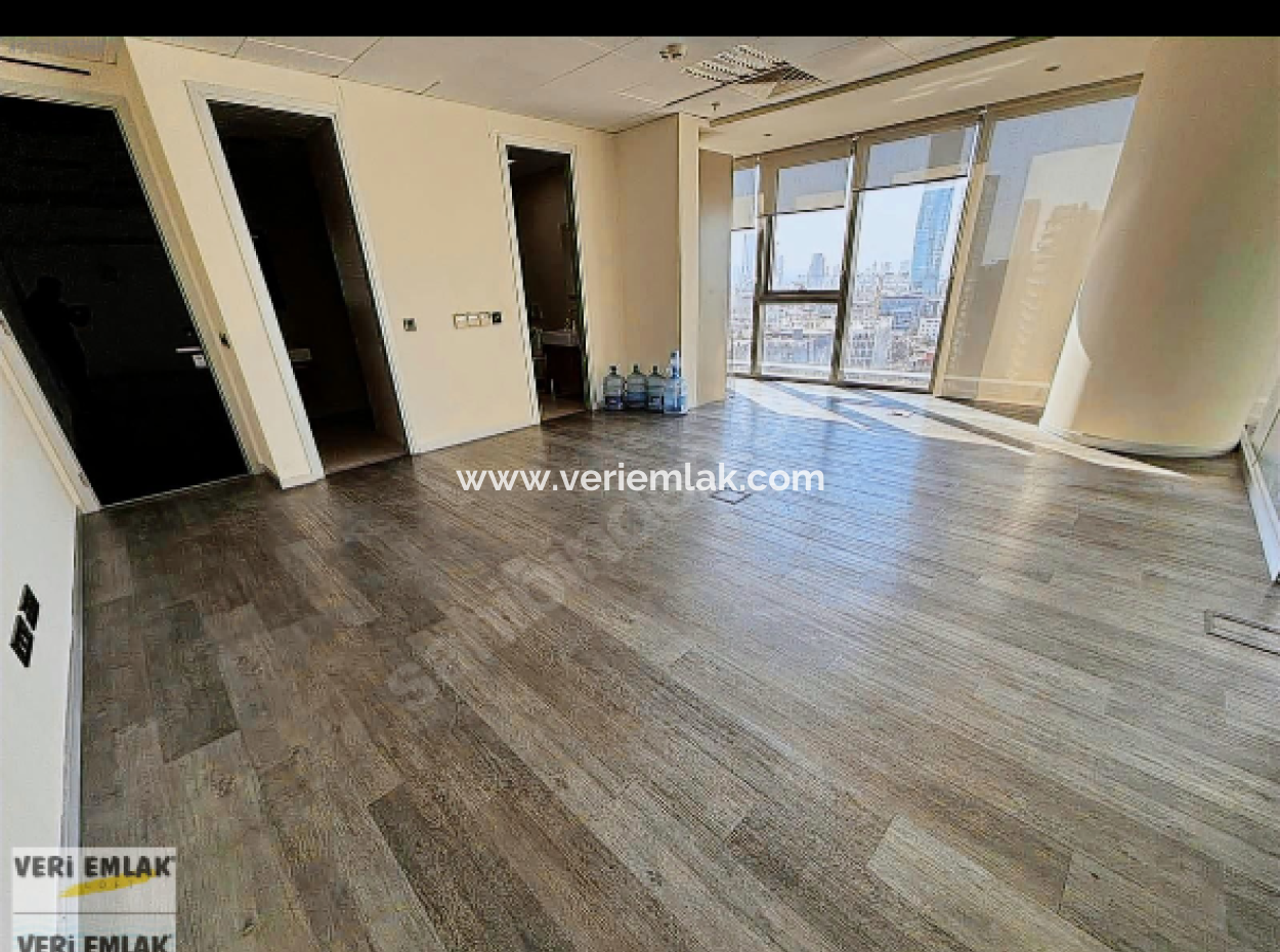 133 M2 Workplace For Rent With 2 1 Vat In Bayrakli Tower!