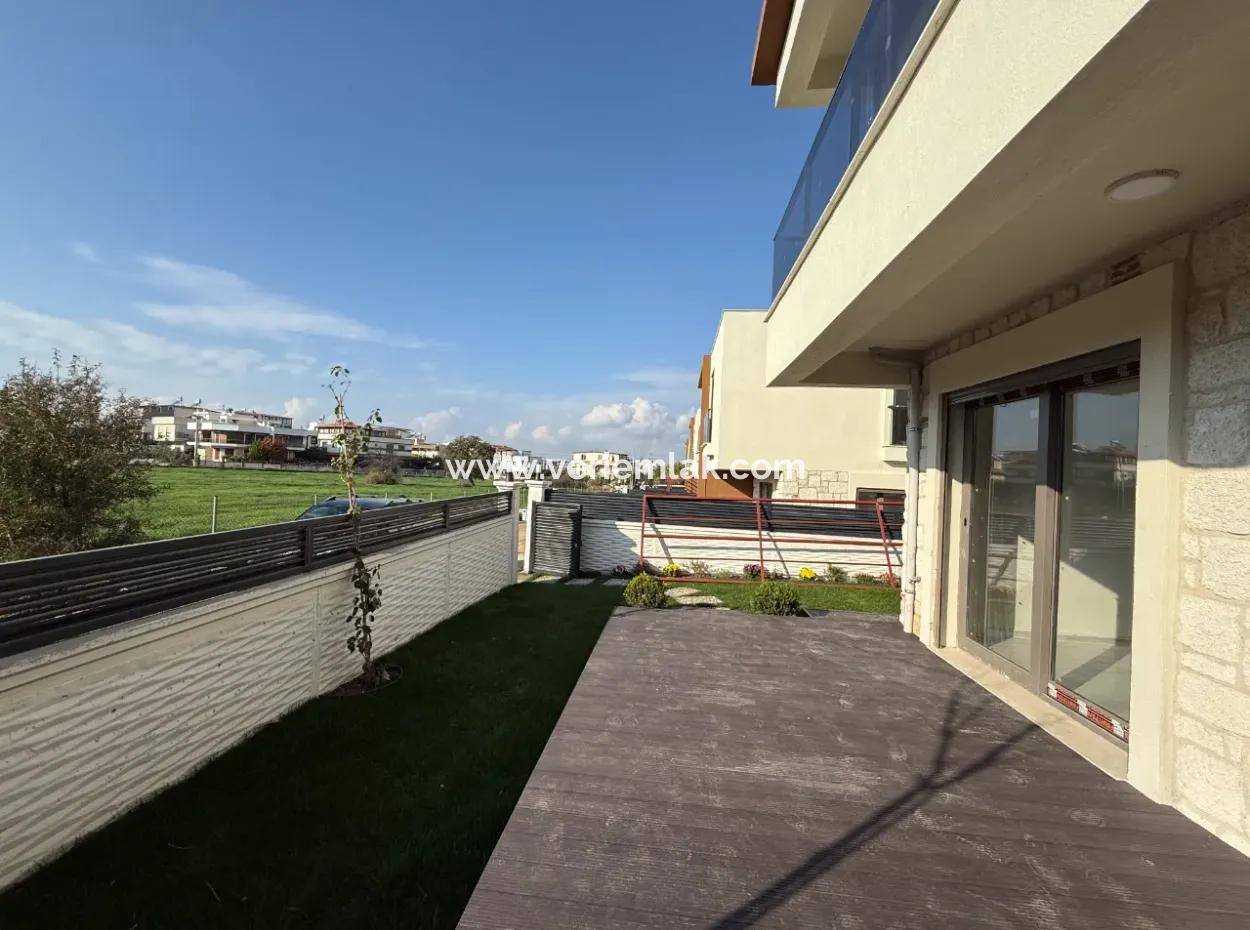 3 1 Villas For Sale In A Boutique Site In Seferihisar Tepecik With Ready Landscape