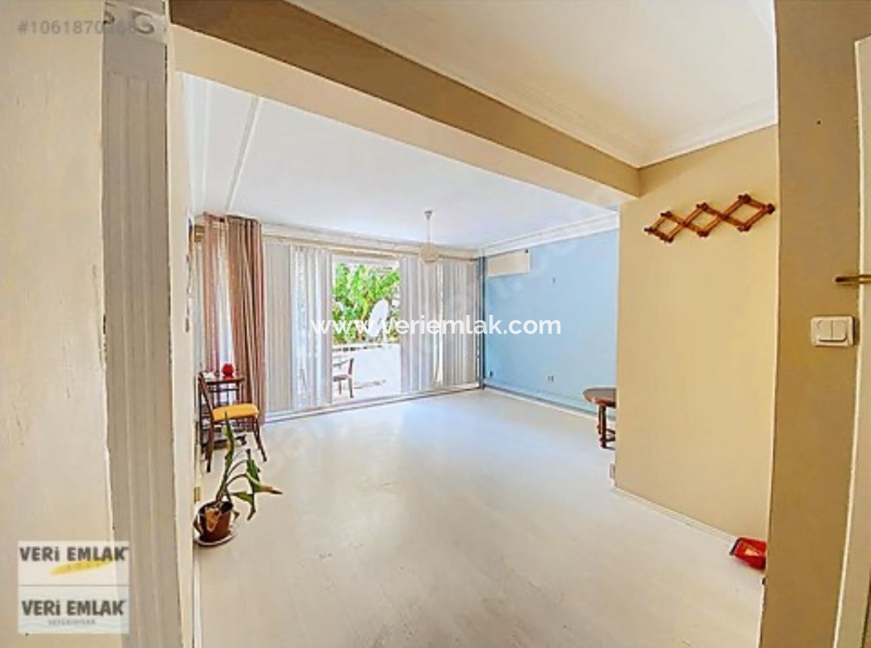 Apartment For Rent Near Alsancak Mosque 1St Floor 2 1 Air Conditioned Apartment With Elevator!