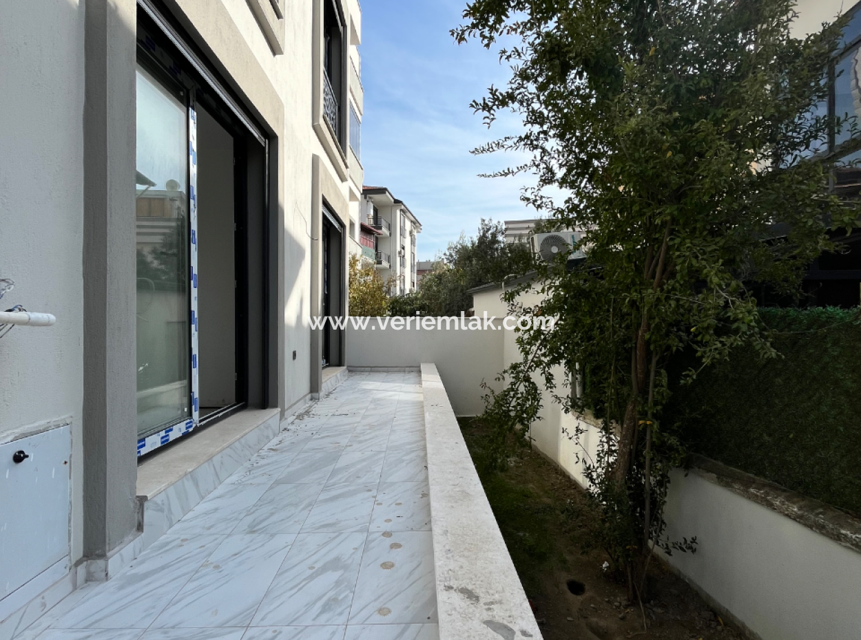 Seferihisar Çolakıbrahim Bey Neighborhood – 1 1 New Flat With Garden Use Near The Stadium