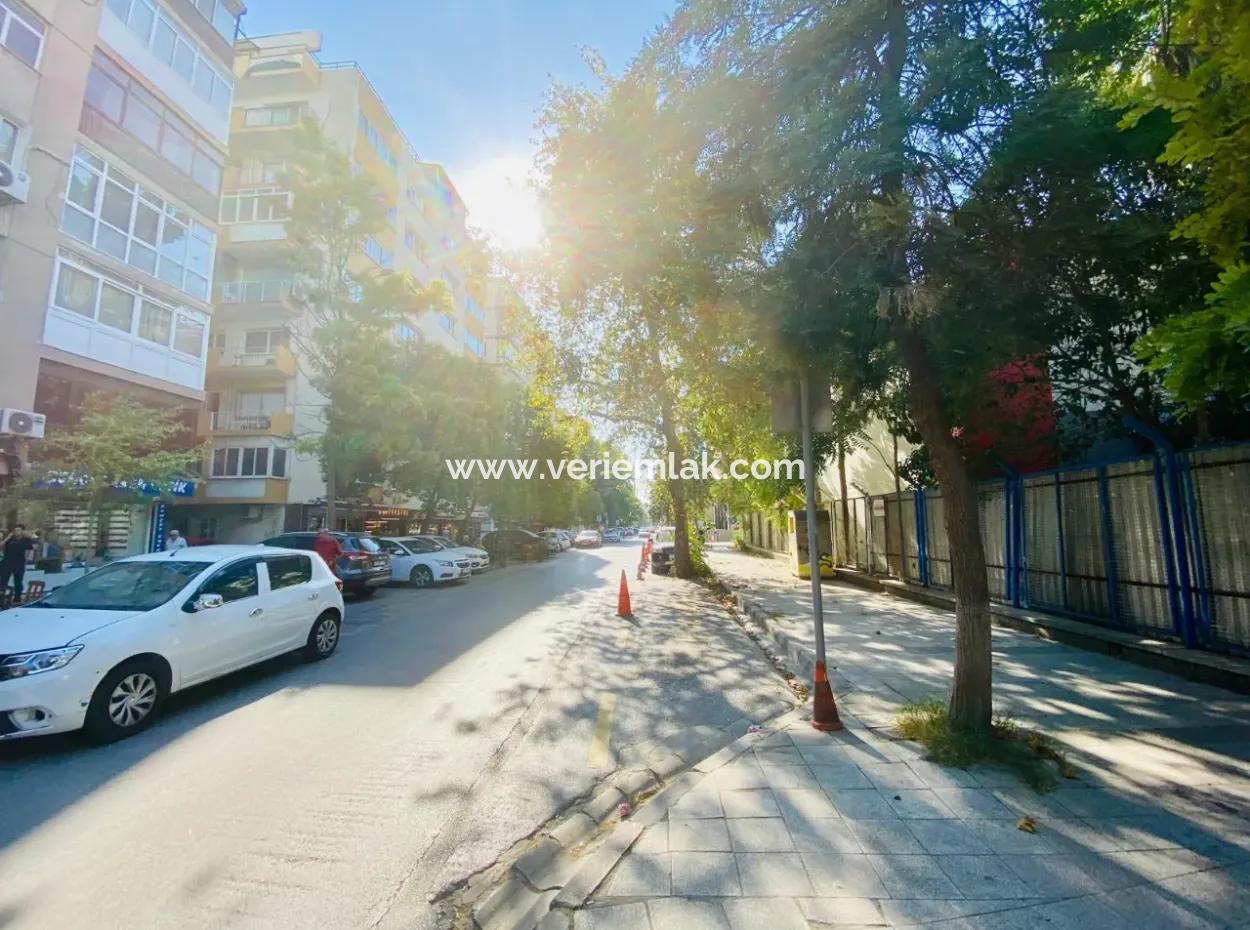 Flat For Sale Near Dünyagöz Hospital On Aliçetinkaya Boulevard 2 1 80 M² 5 Floors