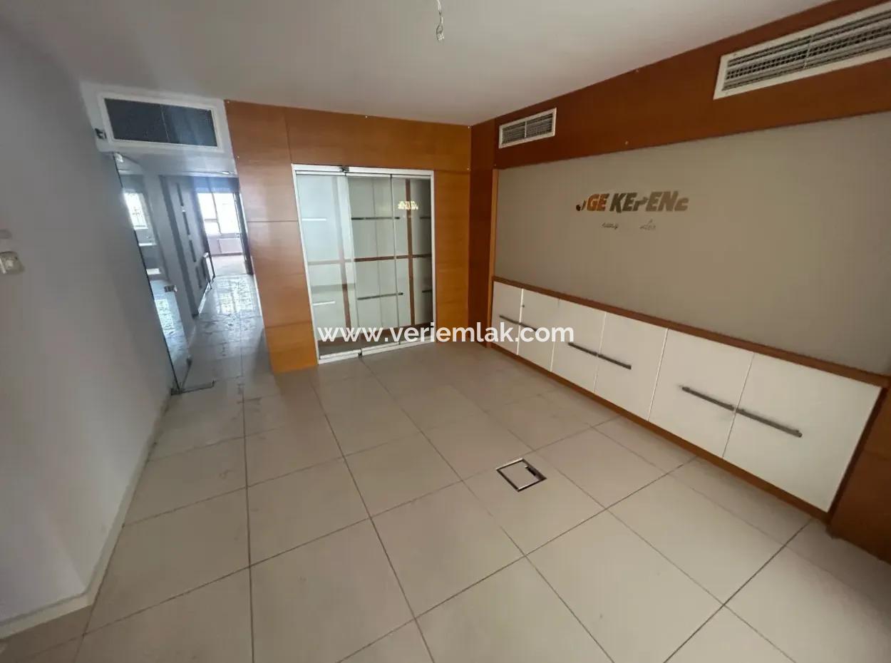 Prestigious And High Signage Office In Alsancak Cyprus Martyrs, Near Sevinc Patisserie!