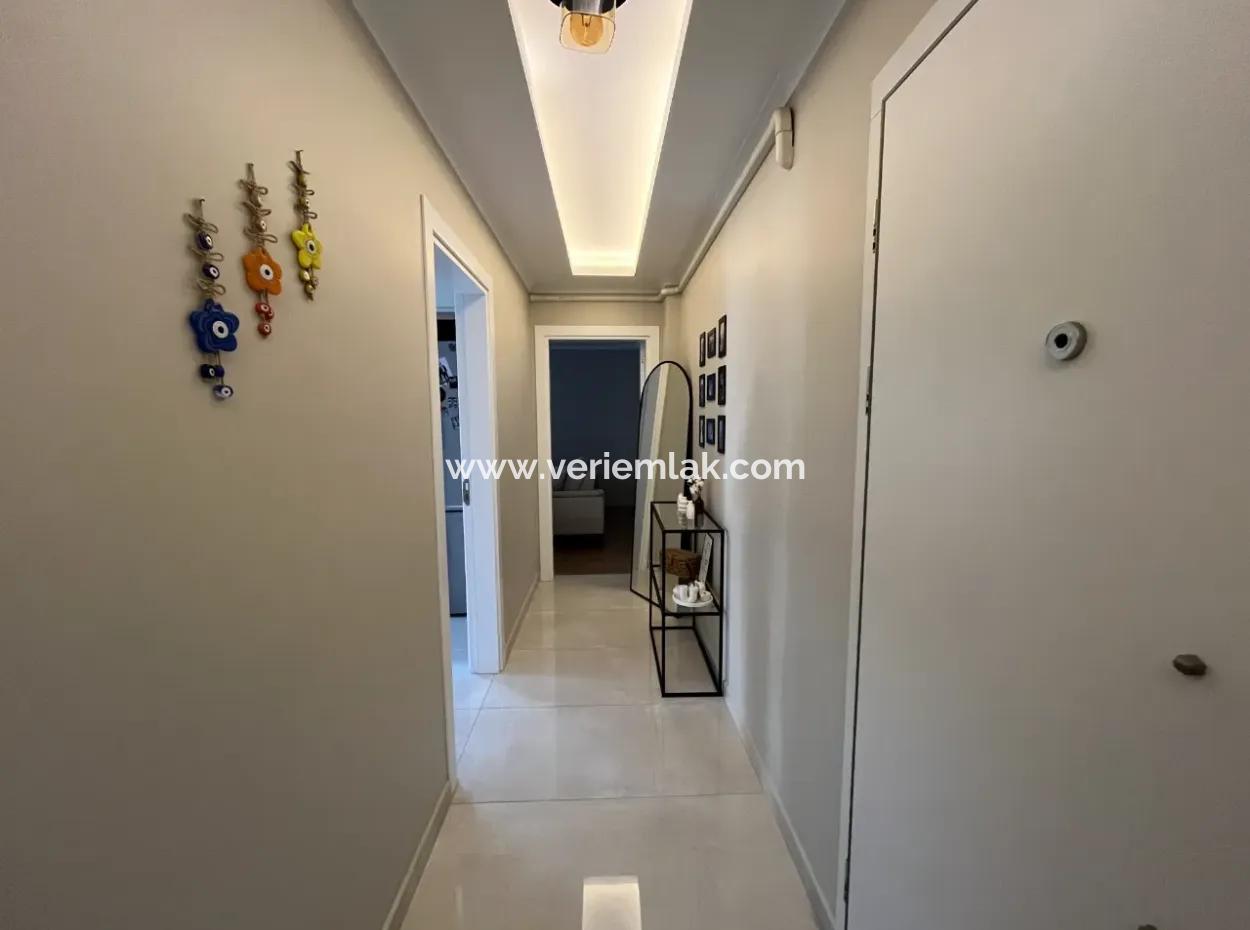 Seferihisar Camikebir Neighborhood – İklimkent Site - 2 1 Flat With Pool, Modern And Spacious