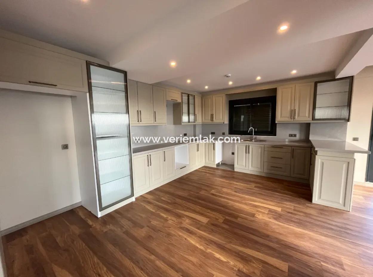 Seferihisar Bahçeşehir – Luxury Villa With Private Life Concept