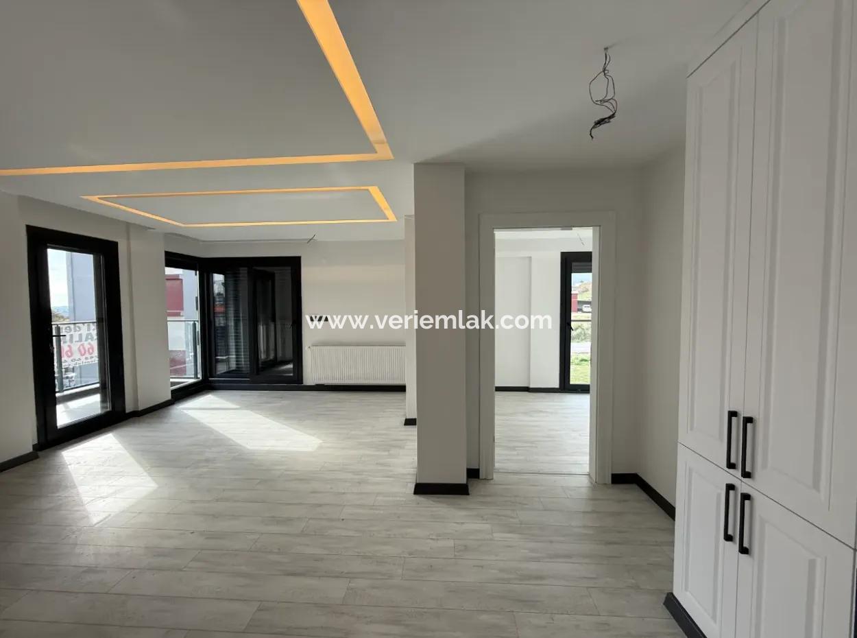 2 1 Arakat Flat For Rent In Seferihisar Camikebir – Gözsüzler Region